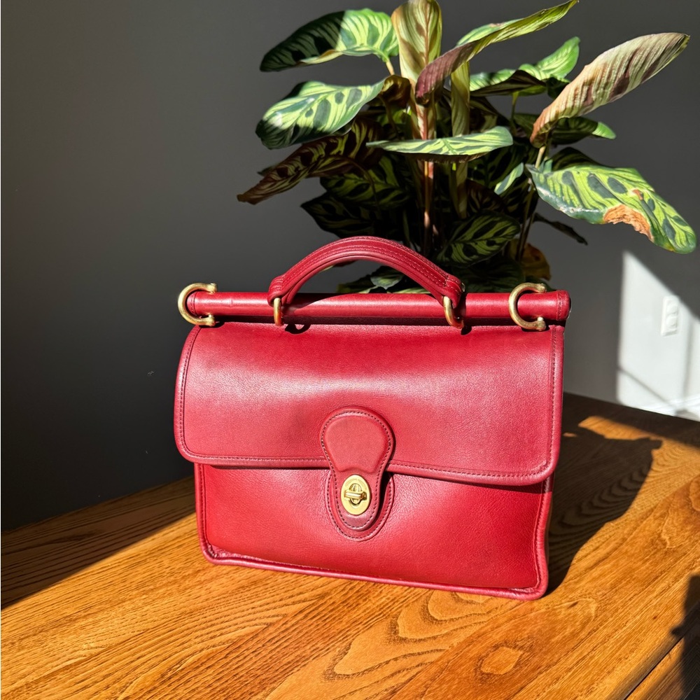 VINTAGE COACH WILLIS BAG 9927 in RED